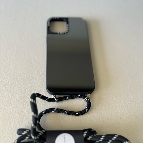 Casetify Black Phone Case Sleek Durable Design NWOT IPhone 11 Pro-Max - Picture 7 of 8